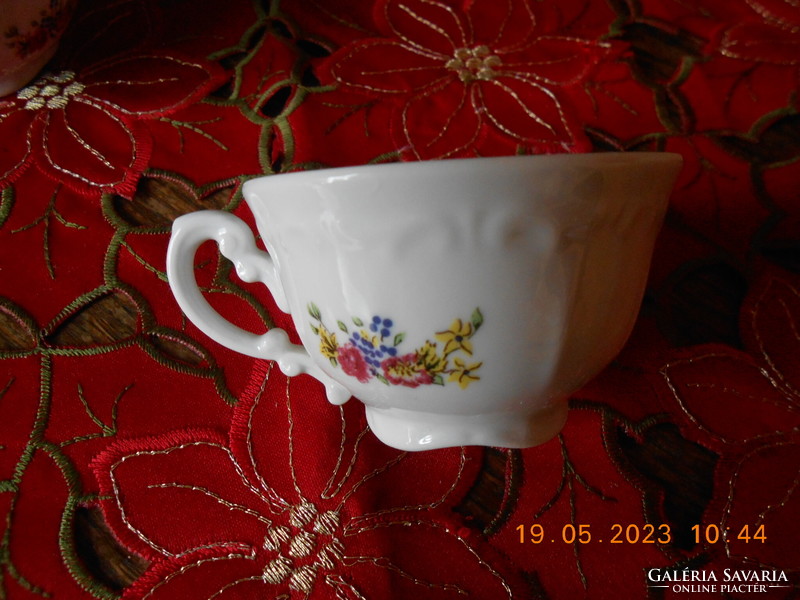 Zsolnay virágcsokor mintás kávés csésze I