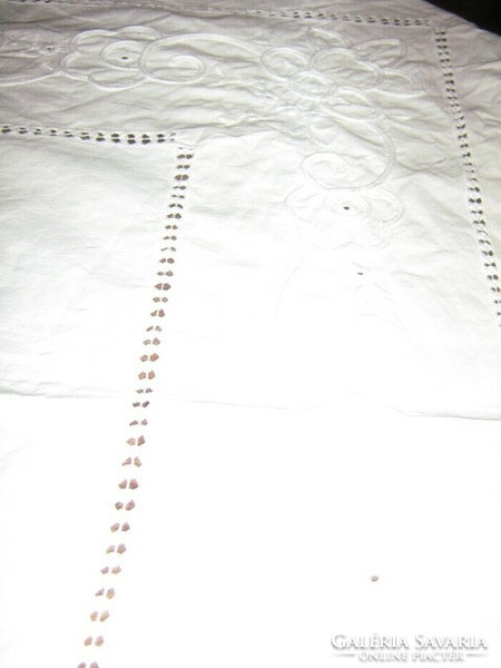 Beautiful azure stitched lace white tablecloth