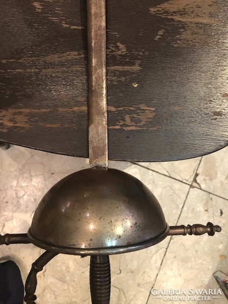 Dagger, plate basket, xix. Century, 105 cm long.
