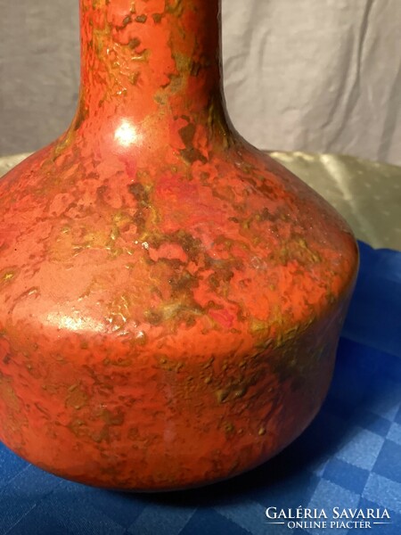 Retro ceramic vase 22 cm.