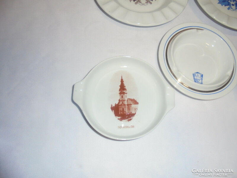 Five different lowland porcelain ashtrays and ashtrays - together