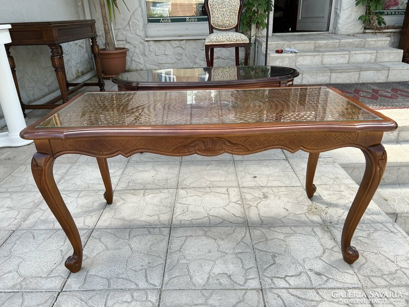 Neo-baroque style coffee table