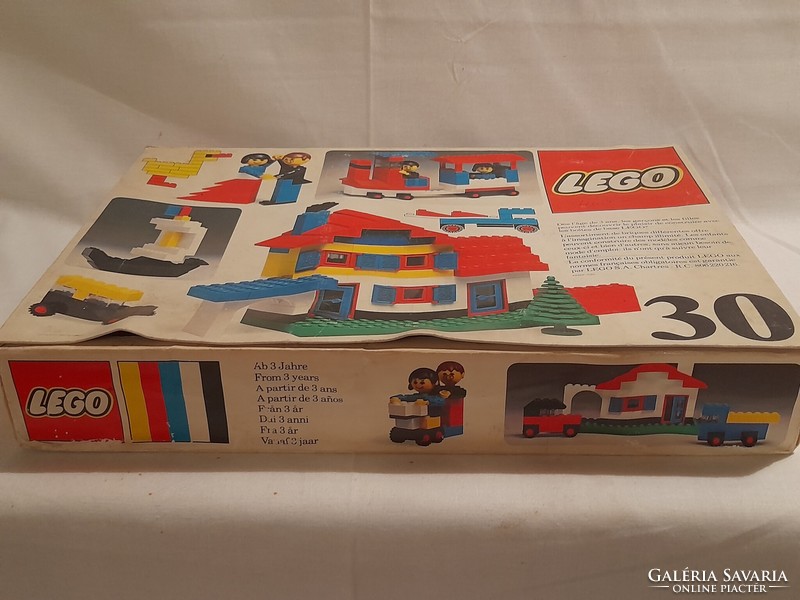 Lego 30 old lego boxes with a few pieces