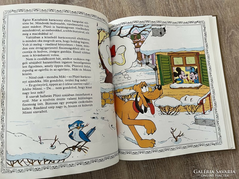 Walt disney merry christmas book