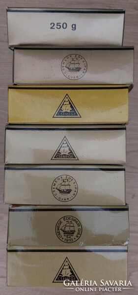 Retro Konyakmeggy bonbonos doboz 1985 Csemege Édesipari Gyár régi papírdoboz