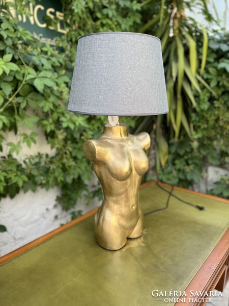 Sculptural modern artistic table lamp
