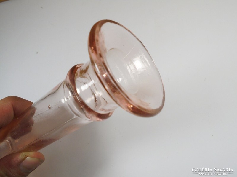 Antik régi üveg váza vagy gyertyatartó halvány rózsaszín színű 19,5 cm magas