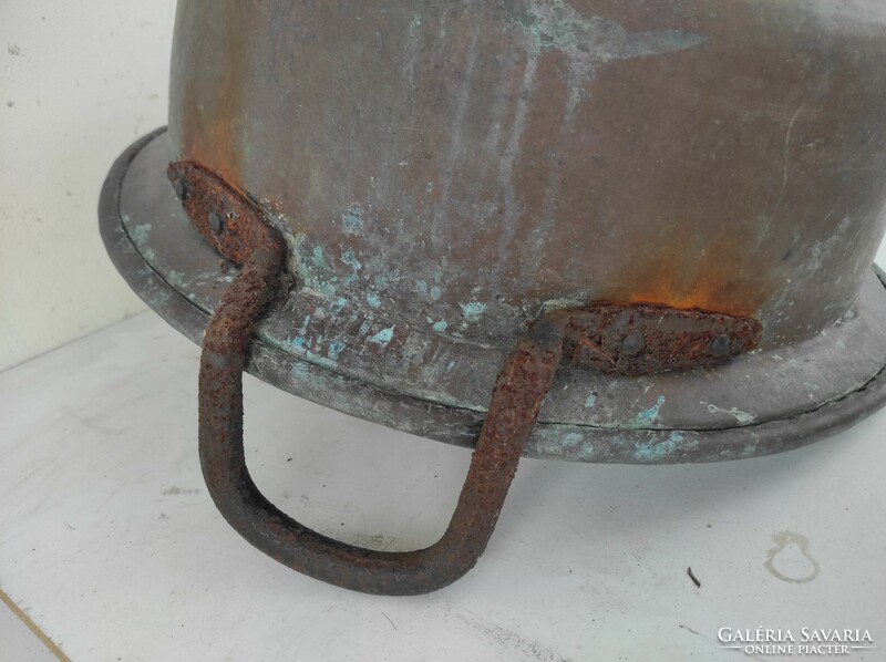 Antique kitchen copper cauldron heavy red copper vessel kettle with rusty iron handle 845 7409