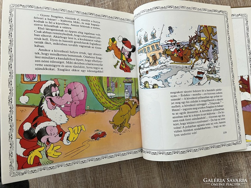 Walt Disney Boldog karácsonyt könyv