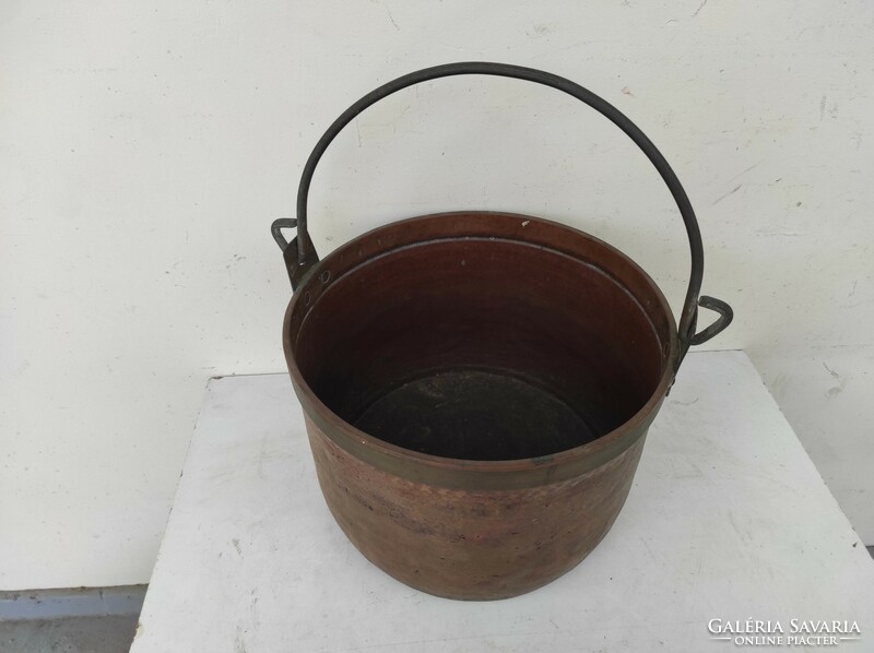 Antique kitchen copper cauldron, heavy pot and red copper kettle with iron handle 844 7408