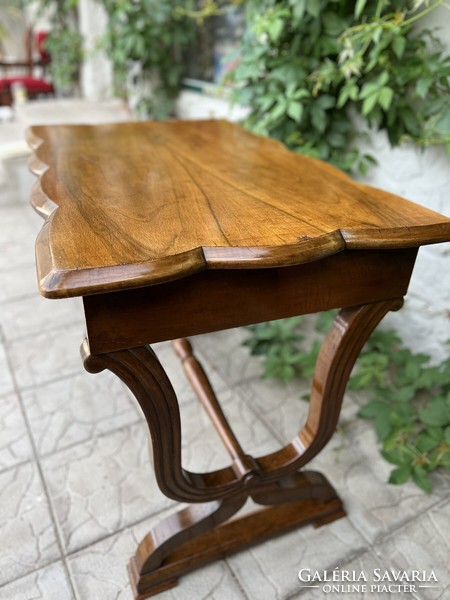 Biedermeier antik asztal