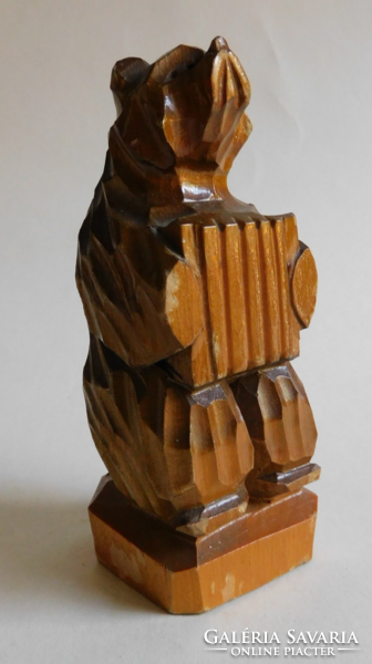 Wooden carved bear with accordion 12.5 Cm