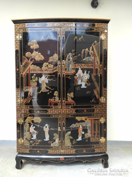 Antik kínai bútor festett gésa életkép motívum nagy fekete lakk szekrény 602 7350