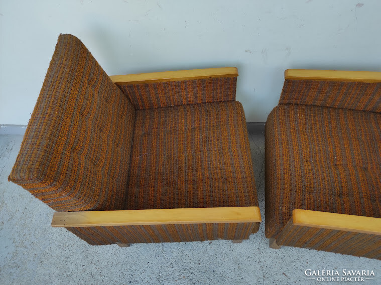 Retro fotel bútor 2 darab fa formatervezett dizájn karfás szék szép állapotban 5470