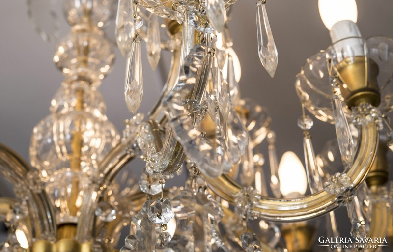 Maria Theresa-style crystal chandelier (12 arms)