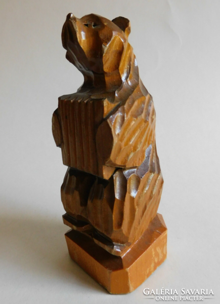 Wooden carved bear with accordion 12.5 Cm