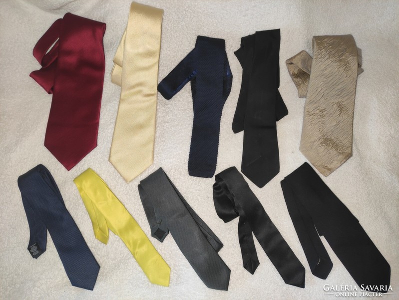 10db egyszínű  nyakkendő egyben - márkás és selyem is  van benne