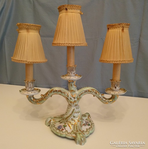 Herend electric lamp with Victoria pattern, three branches