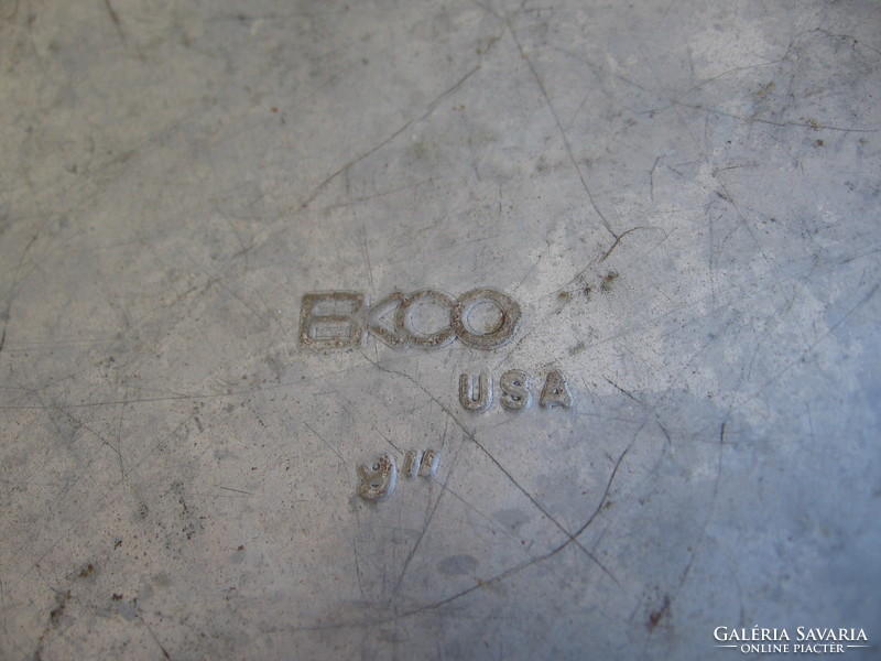 Régi EKCO USA 9"-os szív alakú sütőforma alumínium