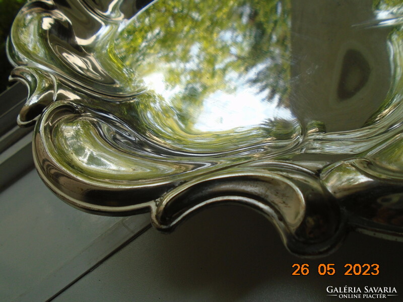 Látványos tükörfényes ezüstözött ovális jelzett barokk kínáló tál, hullámos peremmel