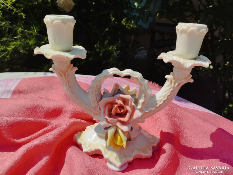 Beautiful hand-shaped porcelain table candle holder