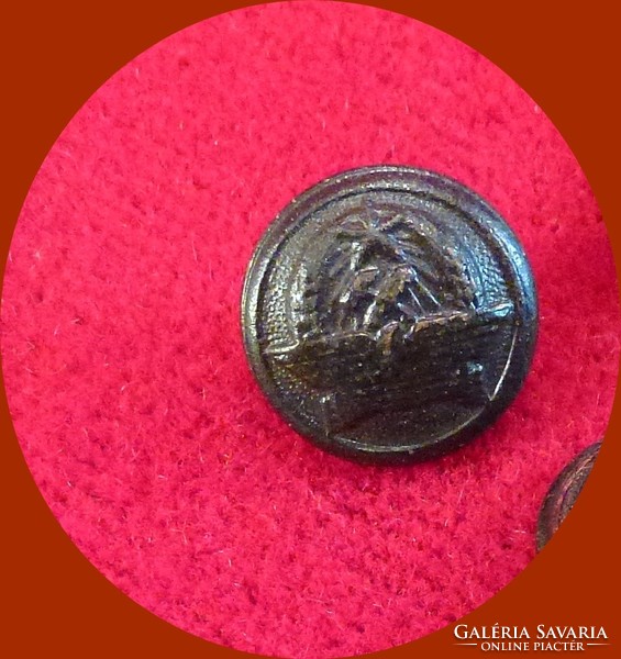 Rákosi period railway uniform buttons. 3 N41 diameter, 15 mm.