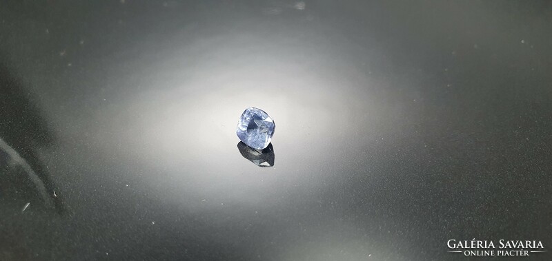 Blue Sapphire Ceylon Silan Sapphire 1.43 Cts. With certification. With free postage.