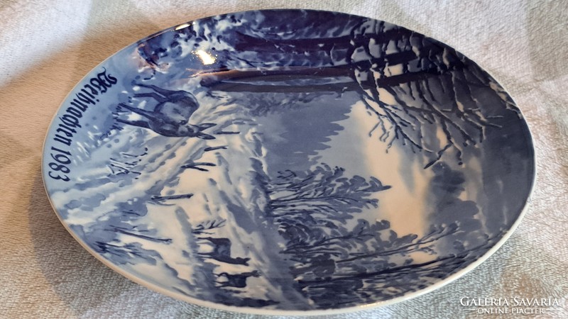 Kék porcelán tányér, karácsonyi dísztányér, falitányér (M3810)