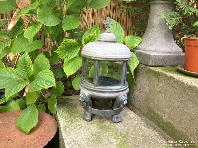 Beautiful lion garden lantern candle holder lamp