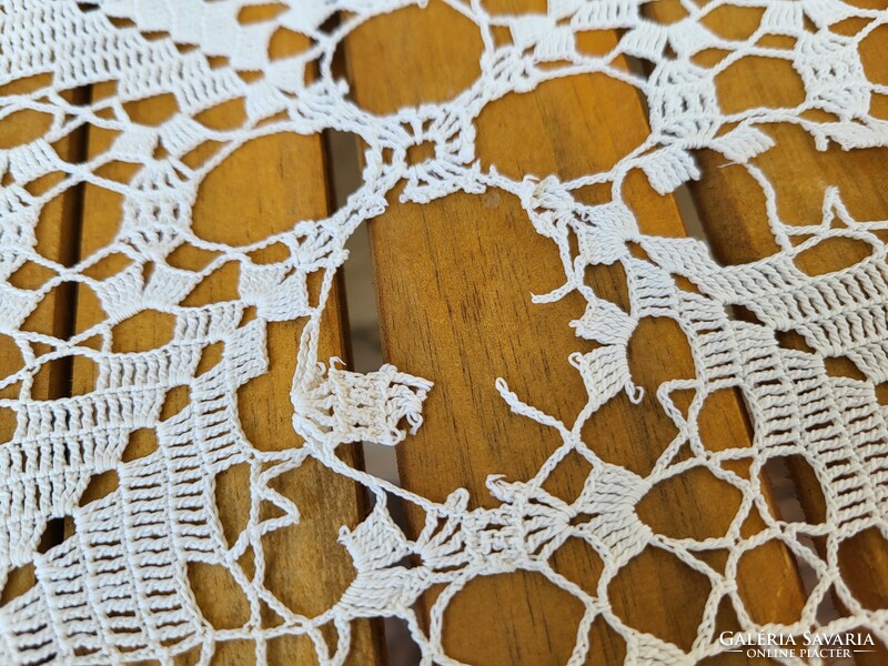 Lace tablecloth 3.