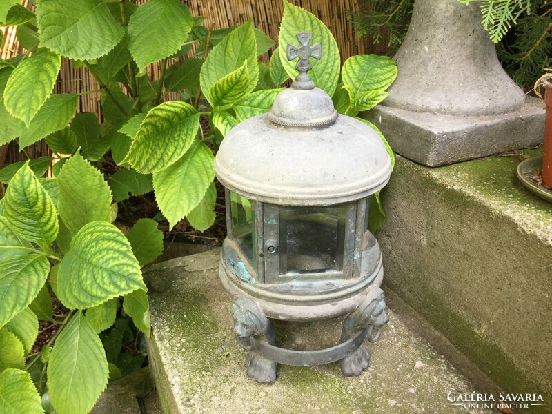 Beautiful lion garden lantern candle holder lamp