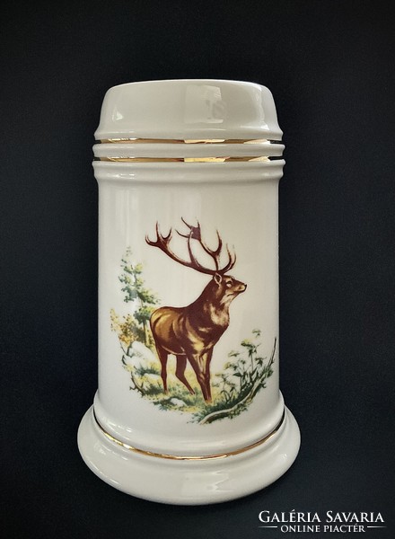 Holóháza vitrine large jug with a deer hunting scene
