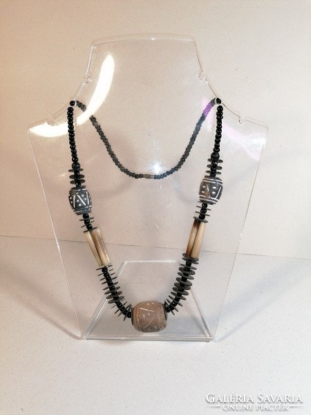 Ethnic necklace (989)