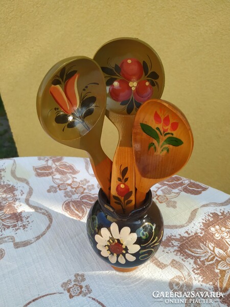 Painted ceramic bowl, bowl + 3 ornaments, painted, wooden spoon for sale!