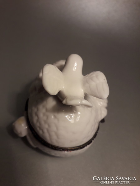Gyűrű tartó galamb figurás fém szerelékes porcelán szelence doboz