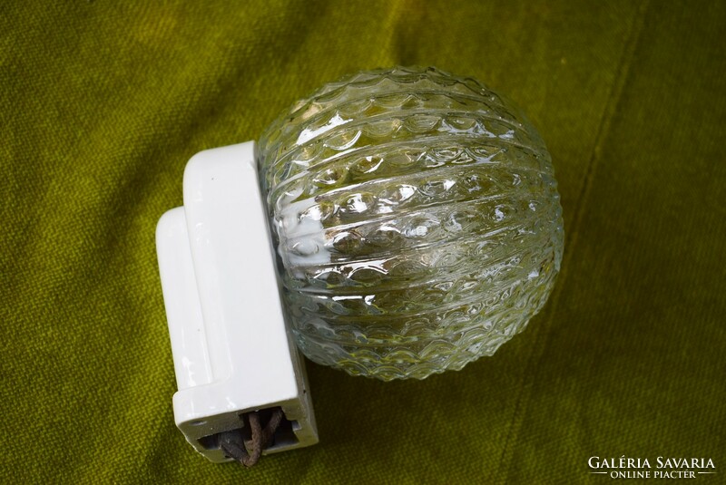 Fali lámpa retro gömb búra , porcelán lámpatest EKA , 17 x 19 x 15cm