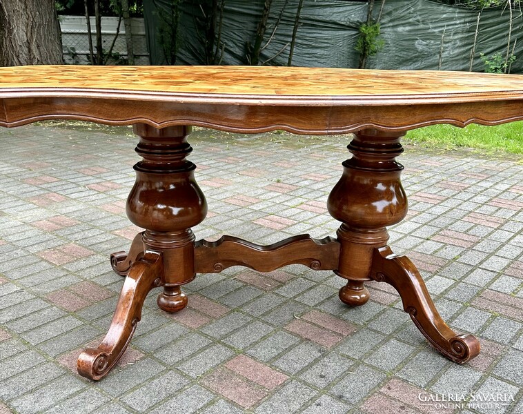 Antique looking table with chairs
