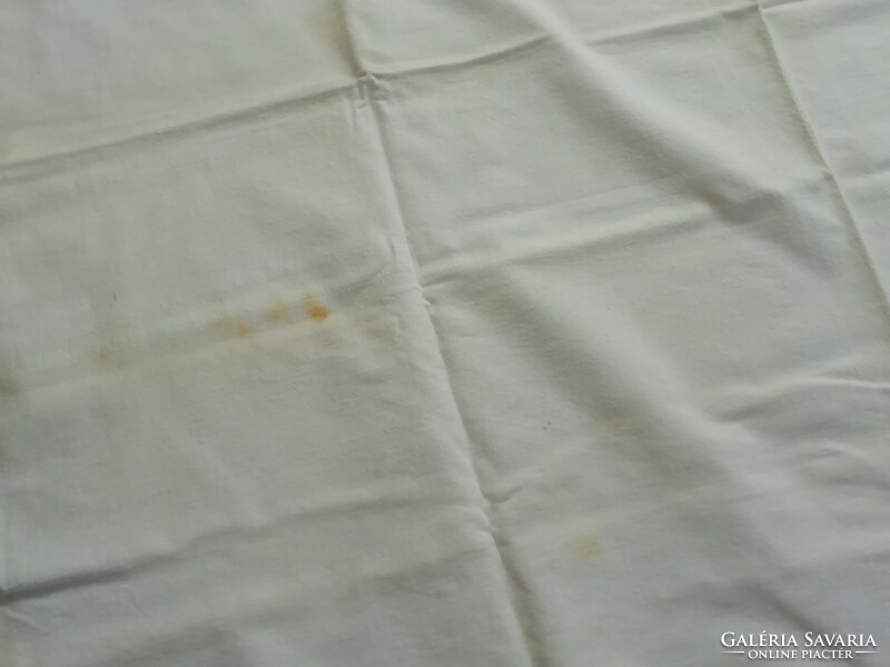 Old linen tablecloth, 145m x 129cm