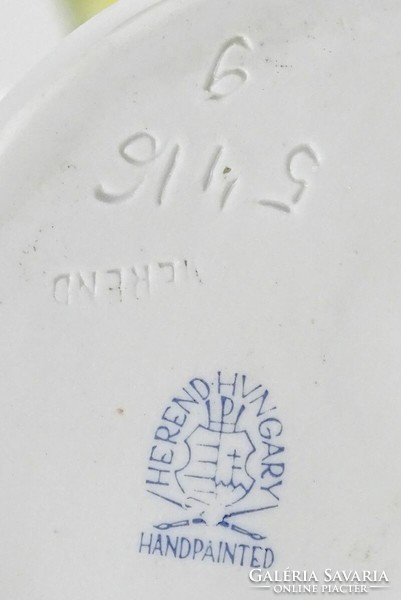 1N665 Régi Herendi hétmérföldes csizmás fiú porcelán figura 21 cm