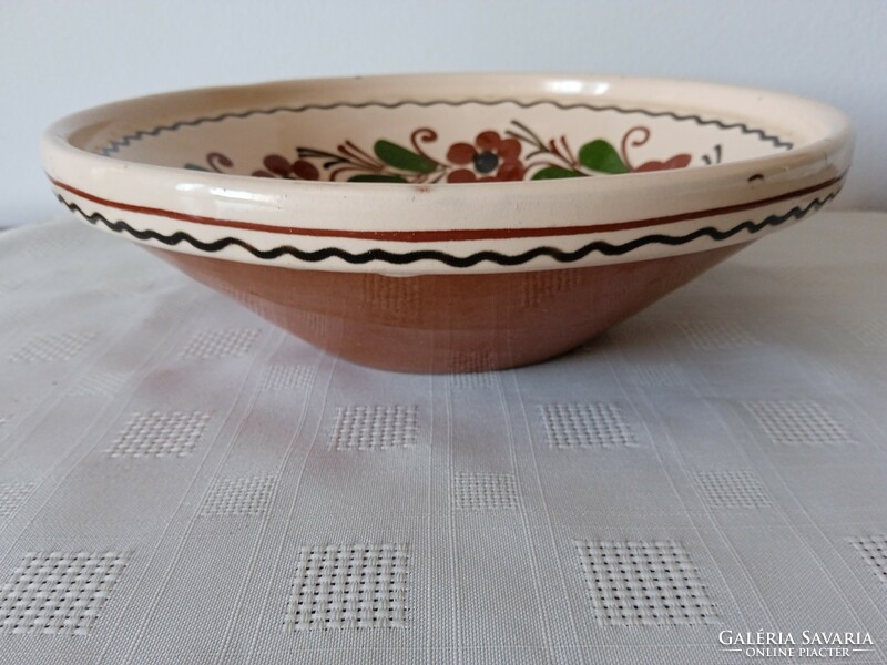 Ceramic decorative plate from Hódmezővásárhely
