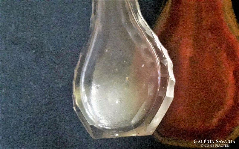 Antique baccarat perfume bottle. / xviii. S.