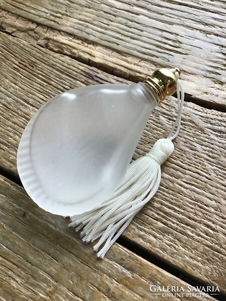 Régi kagyló alakú parfümös kis üveg