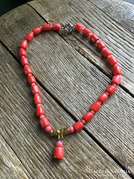 Painted coral necklace