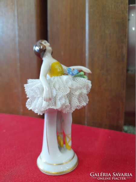 German, Germany, volkstedt müller & co 1907-1949 mini porcelain ballerina figure.