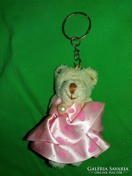 Retro cute teddy bear girl figure in silk dress key ring 9 cm according to the pictures