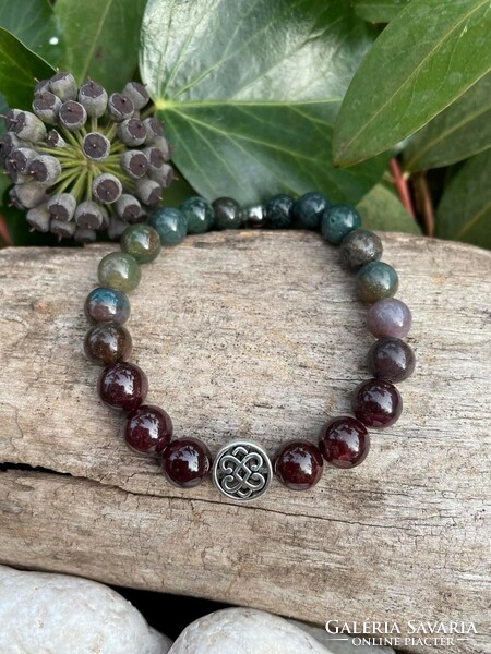 Compassion Garnet Indian Agate Bracelet with Infinity Knot