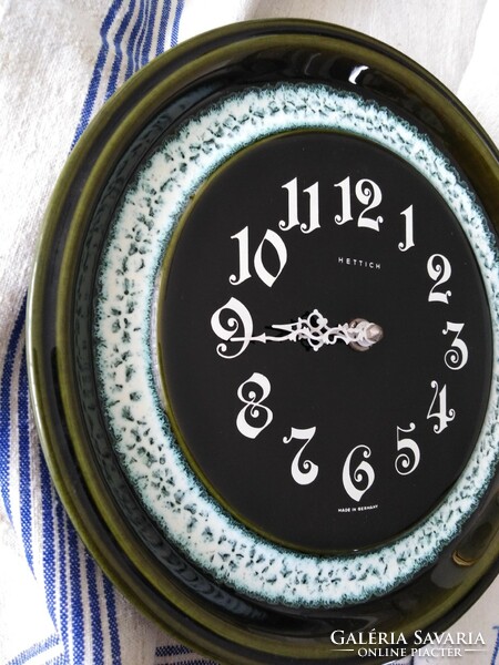 Ceramic wall clock, battery operated - Hettich