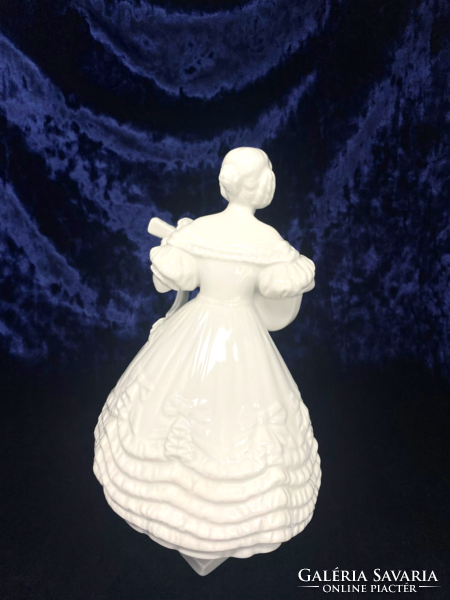 Hófehér Herendi  Déryné porcelán figura (21cm) - Cz
