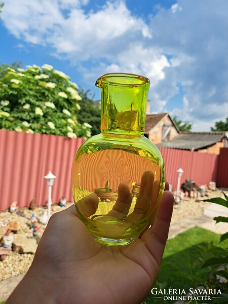 Ritka hitelesített kocsmai  színes kiöntő  3 dl Gyűjtői darab üveg palack pálinka kiöntő kocsma