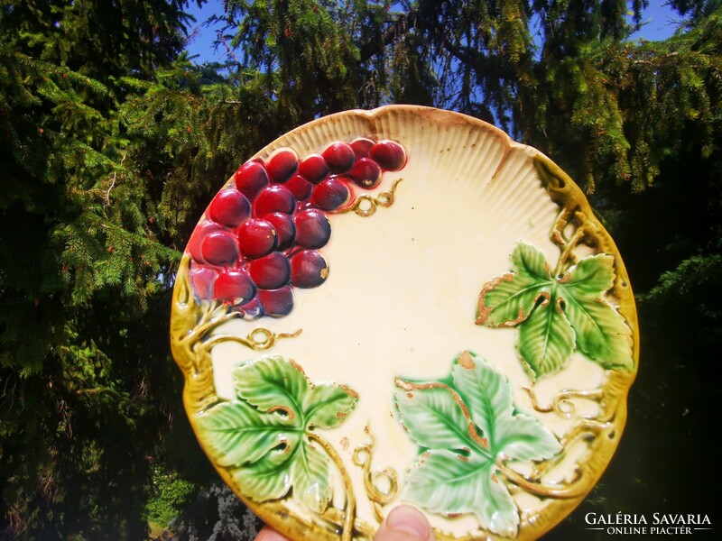 Körmöcbánai side dish with grapes